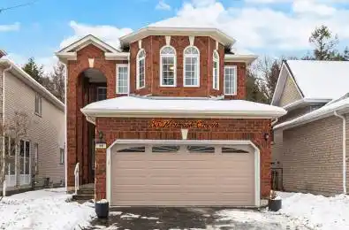 35 Markwood Crescent Whitby Ontario L1R 2S3