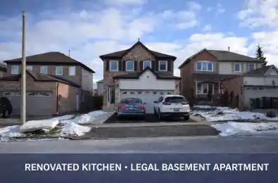 9 Nectarine Crescent Brampton Ontario L6S 5Y9