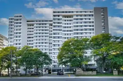 3000 Bathurst Street Unit# 1205 Toronto C04 Ontario M6B 3B4