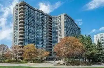 7440 Bathurst Street Unit# 214 Vaughan Ontario L4J 7K8