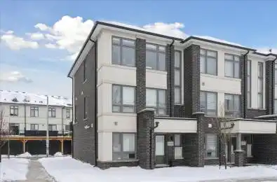 1425 Bradenton Path Oshawa Ontario L1K 1G4