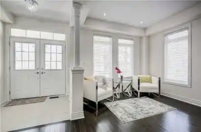 1129 Grainger Trail Newmarket Ontario L3X 0G7