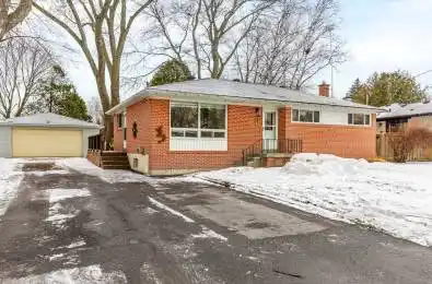 37 Glass Drive Aurora Ontario L4G 2E6