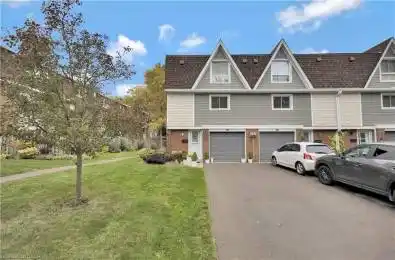 90 ANN Street Hamilton Ontario L9H 5P1