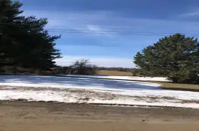 8 Fulsom Crescent Kawartha Lakes Ontario L3V 0H5