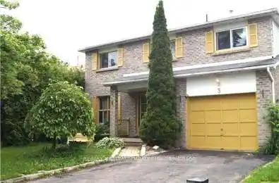 3 Mowat Court Whitby Ontario L1N 8H2