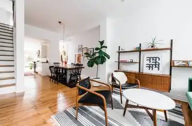 77 Claremont Street Toronto C01 Ontario M6J 2M7