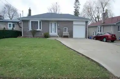 272 Essex (Work Out Basement) Avenue Richmond Hill Ontario L4C 2C2