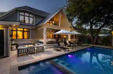 2442 Meadowood Crescent Oakville Ontario L6L 1V6