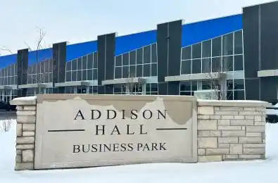 115 Addison Hall Circle Unit# 11 Aurora Ontario L4G 7C7