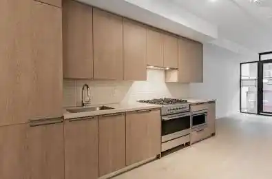 160 Kingsway Crescent Unit# 505 Toronto W08 Ontario M8X 2R2