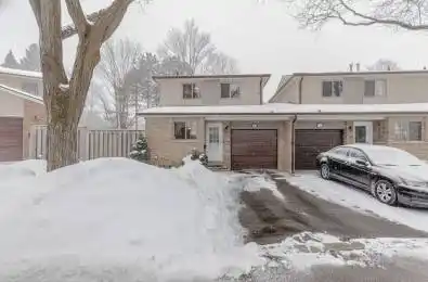 2655 Gananoque Drive Unit# 13 Mississauga Ontario L5N 3A6