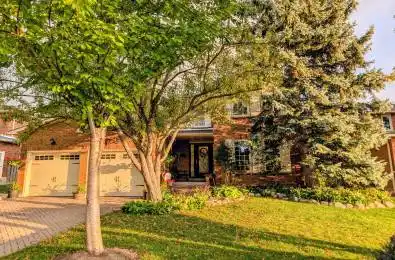 82 Long Island Crescent Markham Ontario L3P 7L8