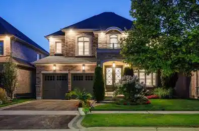 6 Heathfield Street Whitby Ontario L1R 0K9