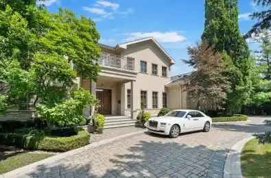 19 RIVERSIDE Boulevard Vaughan Ontario L4J 1H4