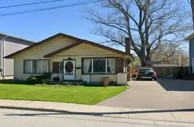 22 Claire Avenue Hamilton Ontario L8N 7X1