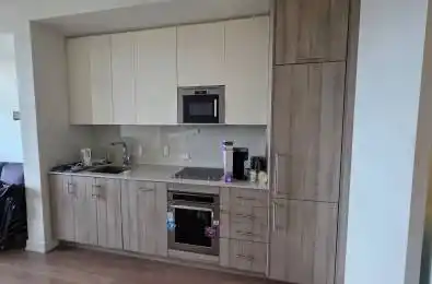 330 Richmond Street Unit# 2312 Toronto C01 Ontario M5V 0M4