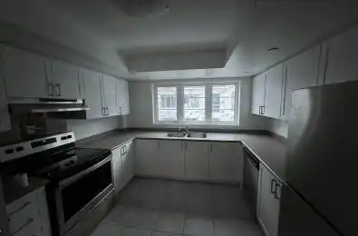 2735 Deputy Minister Path Oshawa Ontario L1L 0M7