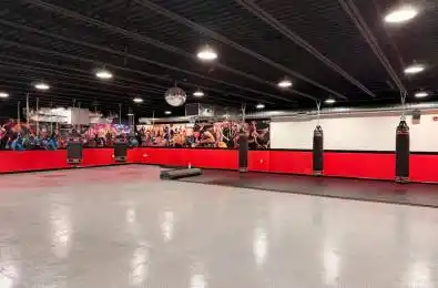 2261 Dundas Street Toronto W01 Ontario M6R 1X6