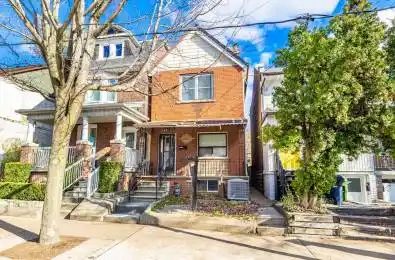 171 Christie Street Unit# Top Floor Toronto C02 Ontario M6G 3B3