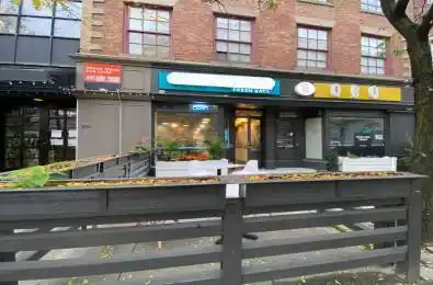 100 Front Street Unit# 101 Toronto C08 Ontario M5A 1E1