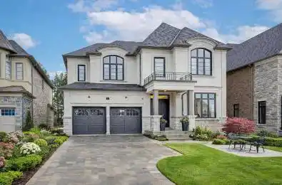 25 Calla Trail Aurora Ontario L4G 6W4