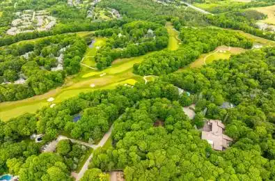 20 Woodsend Crescent Aurora Ontario L4G 6W6