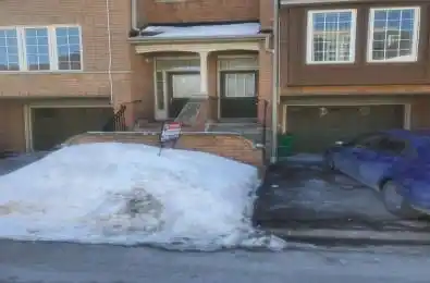 50 Strathaven Drive Unit# 62 Mississauga Ontario L5R 4E7