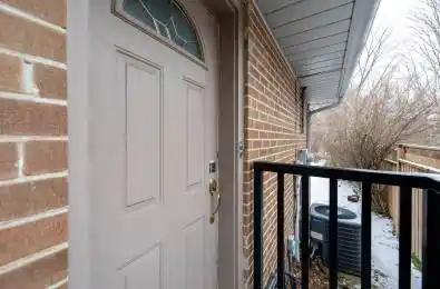 3 Minorca Place Unit# Lower 2 Toronto C13 Ontario M3A 2Z5