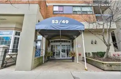 53 McCaul Street Unit# 646 Toronto C01 Ontario M5T 2W9