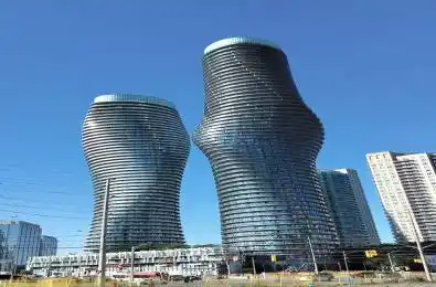 60 Absolute Avenue Unit# 907 Mississauga Ontario L4Z 0A9