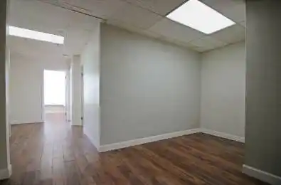 1635 Lawrence Avenue Unit# 204A Toronto W04 Ontario M6L 3C9