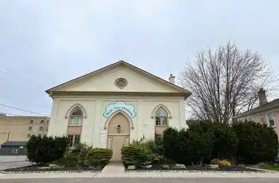 16-18 Mosley Street Aurora Ontario L4G 1G6