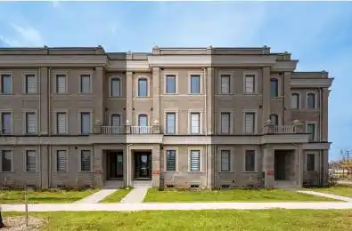 9484 Bayview Avenue Richmond Hill Ontario L4C 4L8