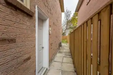 5070 Rising Star Court Unit# Basement Mississauga Ontario L5R 2W4