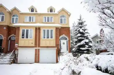 104A Benson Avenue Richmond Hill Ontario L4C 4E7