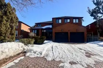 7 Delancey Crescent Markham Ontario L3P 7C9