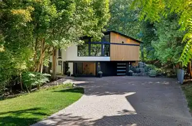 1113 GREENOAKS Drive Mississauga Ontario L5J 3A1