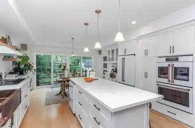 12 49TH Street Wasaga Beach Ontario L9Z 1Y1