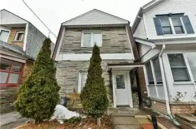 390 oakwood Avenue Unit# Lower Toronto C03 Ontario M6E 2W3