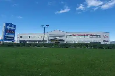 8261 Woodbine Avenue Unit# 102 Markham Ontario L3R 8Z5