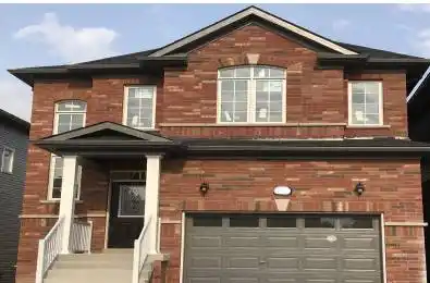 32 Wood Crescent Essa Ontario L0M 1B5