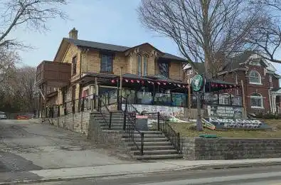 74 Main Street Newmarket Ontario L3Y 3Y6