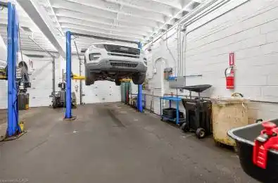 100 Stapleton Avenue Hamilton Ontario L8H 3N8