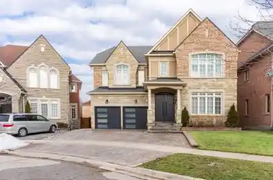 144 Bloomsbury Avenue Brampton Ontario L6P 2X2