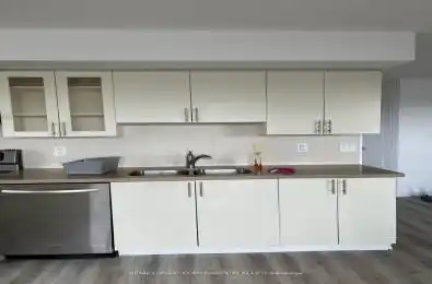 75 Norman Bethune Avenue Unit# 317 Richmond Hill Ontario L4B 0B6