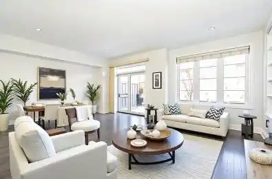 382 Highway 7 N/A Unit# TH15 Richmond Hill Ontario L4B 0C5