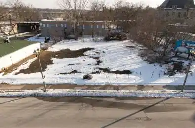 4152 Bridge Street Niagara Falls Ontario L2E 2R4