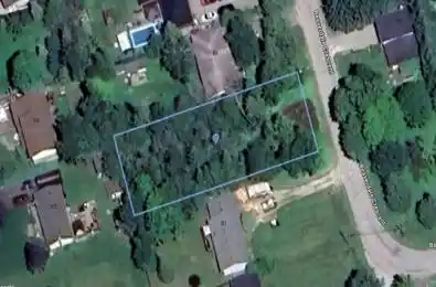 36 Beaverdale Crescent Georgina Ontario L0E 1N0