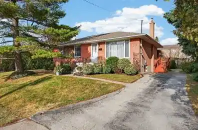 387 Walton Street Oakville Ontario L6K 1R7